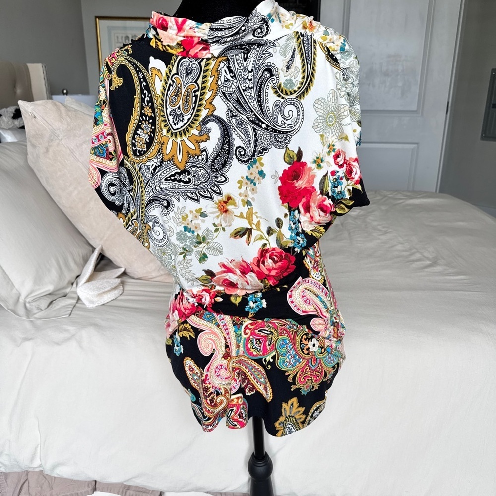 Floral Paisley Twist-Front Dress in Black & White - Picture 8 of 8